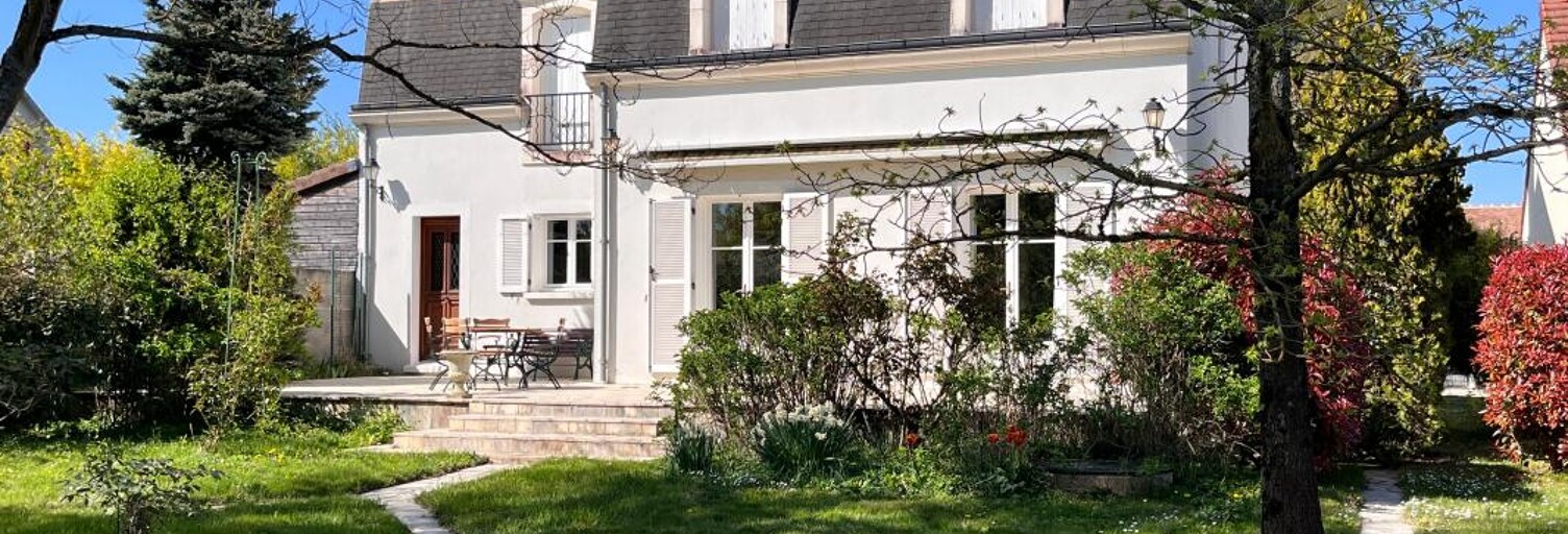 Maison 5 Pièces 177 m² à vendre à Saint-Denis-en-Val (45560)