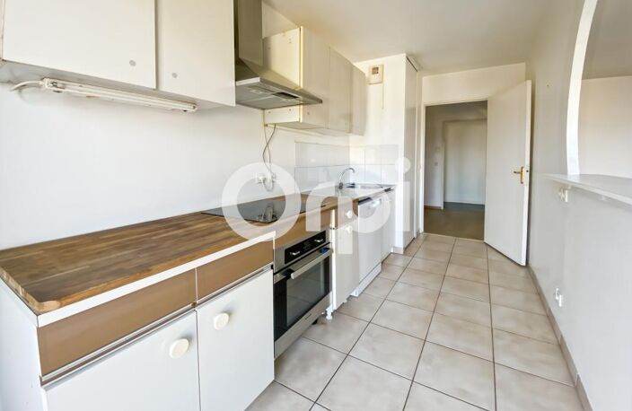 Appartement À Vendre — photo 2