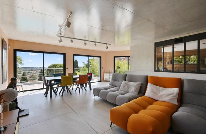 SOMPTUEUSE VILLA CALIFORNIENNE AVEC ROOFTOP ET VUE MER ! — photo 2