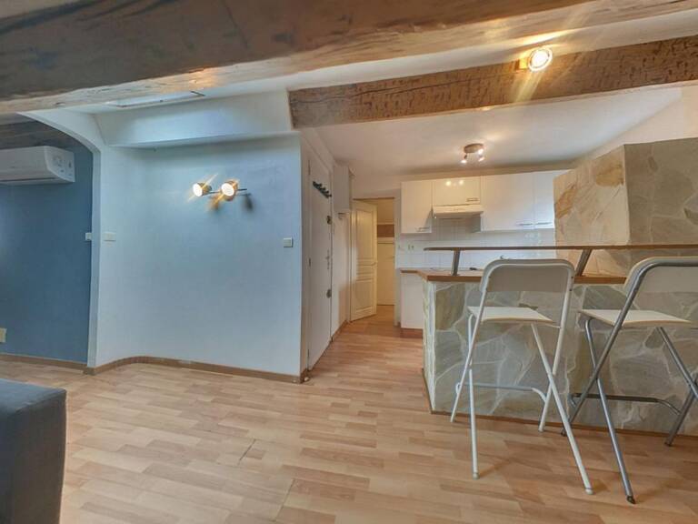 À vendre à Toulon Est (83100), appartement T2 mansardé en dernier étage — photo 1