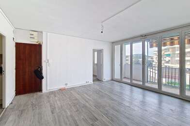 Appartement 4 pièces 165000 €