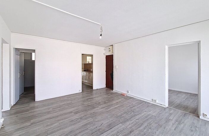 Appartement de type 4 pièces avec cave — photo 3