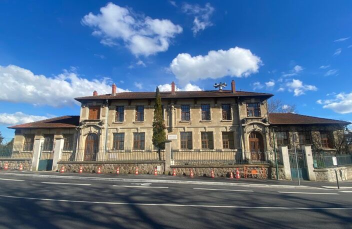 TASSIN LE BOURG T4 neuf à Vendre — photo 3