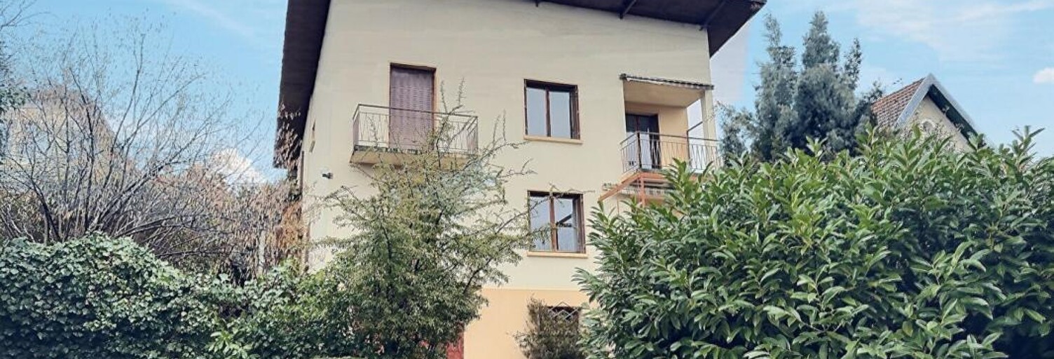 Maison 8 Pièces 198 m² à vendre à Chambéry (73000)