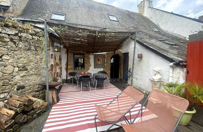 VILLAGE PROCHE LA BAULE GRANDE MAISON DE BOURG AVEC DE BEAUX VOLUMES ET  BEAUCOUP DE CHARME — photo 2