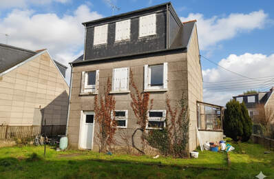 22200 Guingamp : Maison à rafraîchir — photo du bien