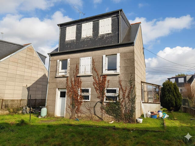 22200 Guingamp : Maison à rafraîchir — photo du bien