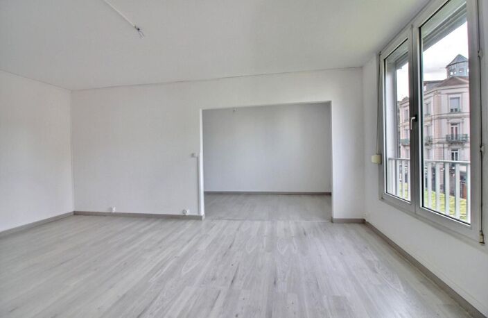 Firminy 42700 hyper centre Appartement traversant 67 m² 2 chambres — photo 3