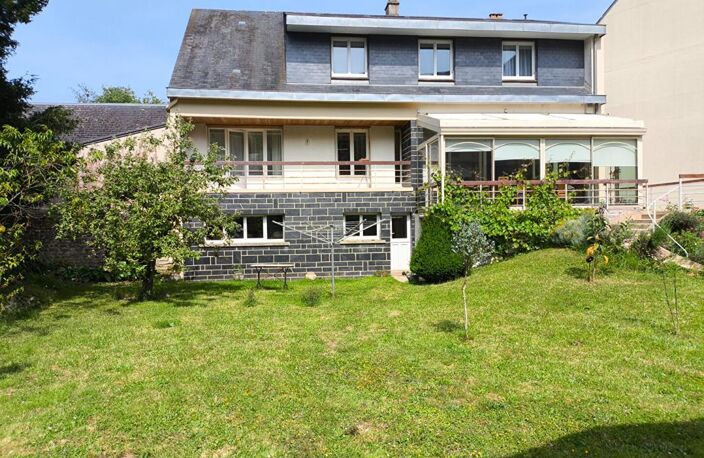 Maison centre ville avec jardin et garage — photo 2