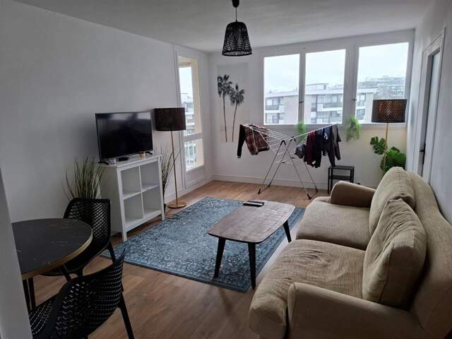 SPÉCIAL INVESTISSEUR ? APPARTEMENT T5  82 m²  4 CHAMBRES ? PARKING & CAVE — photo du bien
