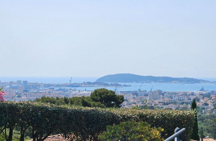 VILLA TOULON OUEST - LES 4 CHEMINS DES ROUTES — photo 3