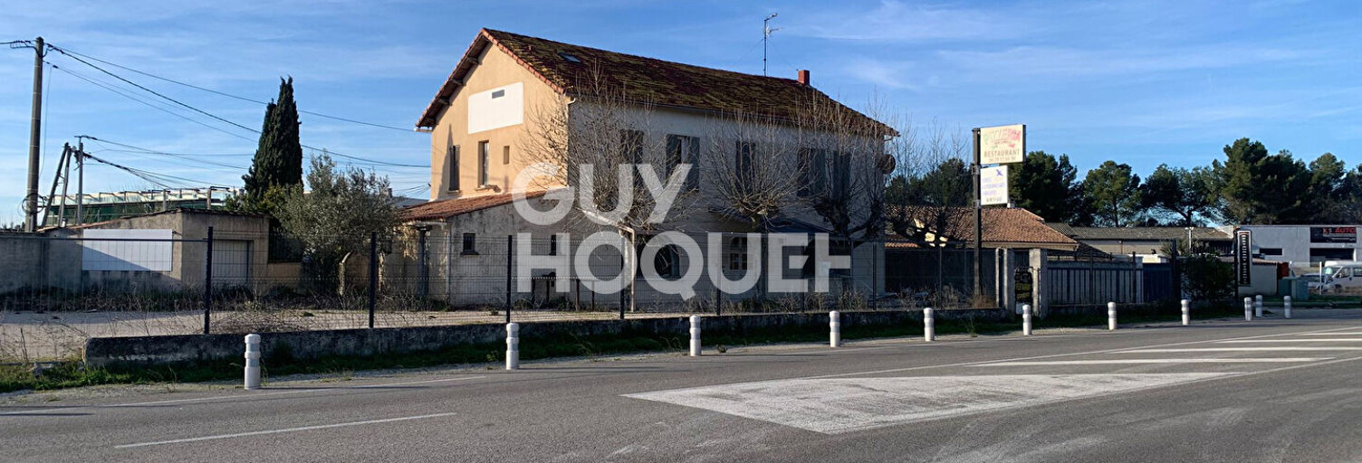 Local industriel 3 Pièces 380 m² à vendre à Sorgues (84700)