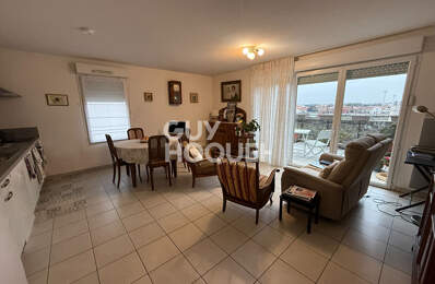 Appartement T3 vendu Loué, 67 m² avec terrasse + garage. EXCLUSIVITE pour INVESTISSEUR  A vendre à Perpignan (66000) Quartier ST ASSISCLE — photo du bien