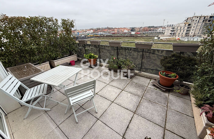 Appartement T3 vendu Loué, 67 m² avec terrasse + garage. EXCLUSIVITE pour INVESTISSEUR  A vendre à Perpignan (66000) Quartier ST ASSISCLE — photo 2