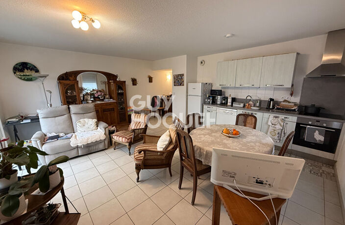 Appartement T3 vendu Loué, 67 m² avec terrasse + garage. EXCLUSIVITE pour INVESTISSEUR  A vendre à Perpignan (66000) Quartier ST ASSISCLE — photo 4