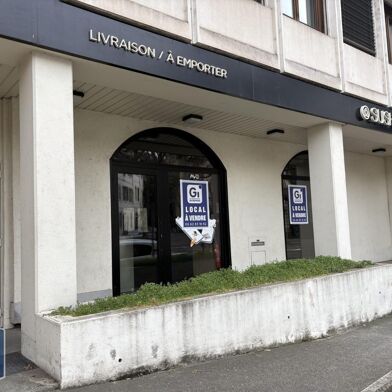 Commerce  343200 €