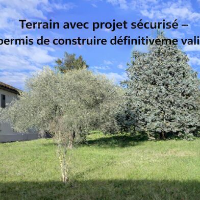 Terrain  160000 €