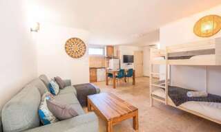 Maison 10 Pièces 300 m² à vendre à Arles (13280)