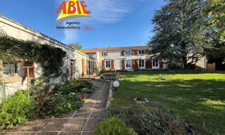 Maison 10 Pièces 240 m² à vendre à Benet (85490)