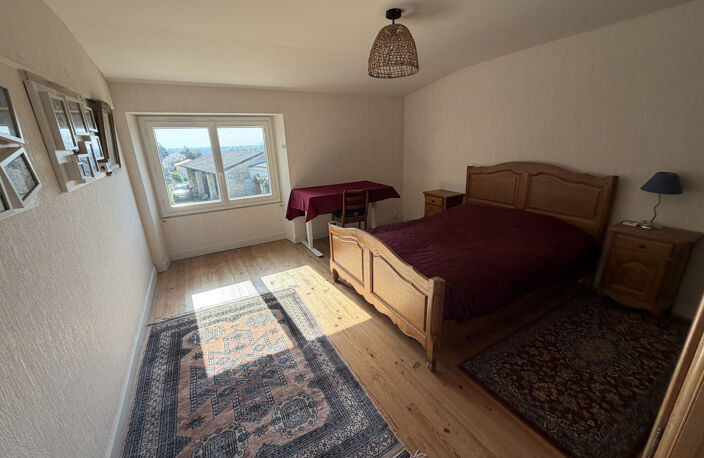 À vendre   Belle propriété familiale à BENET — photo 5