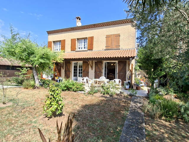 Maison d'env. 150 M2 au calme avec garage — photo du bien