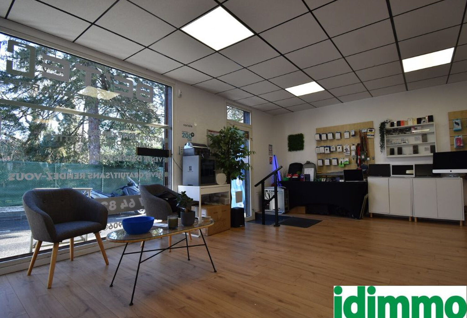LOCAL COMMERCIAL - 43m2 — photo 1