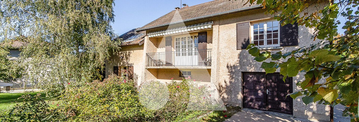 Maison 8 Pièces 209 m² à vendre à Chazay-d'Azergues (69380)