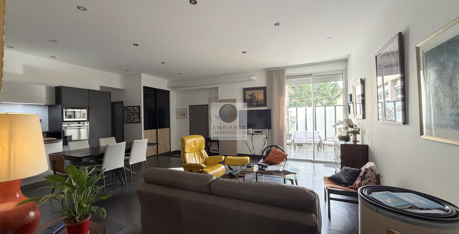 Appartement type loft en centre-ville — photo 1