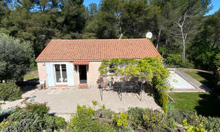 Maison 6 Pièces 151 m² à louer à Saint-Savournin (13119)