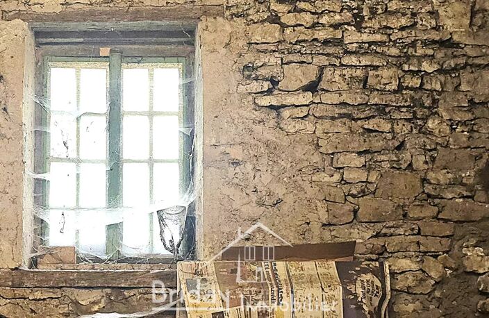 le Bois d'Oingt : Plateau à aménager de 115 m² — photo 5