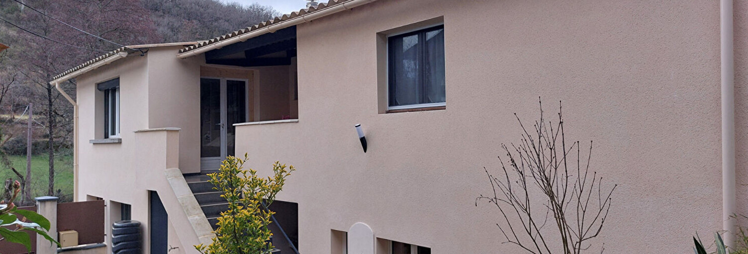 Maison 6 Pièces 141 m² à vendre à La Rouquette (12200)