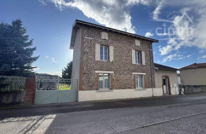Maison de 128m² avec dépendances — photo 2