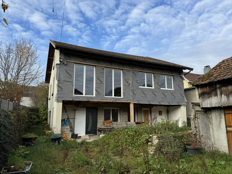 PONT DE ROIDE - MAISON A TERMINER — photo 1