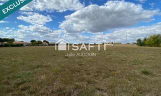 Terrain  39312 m² à vendre à Blanzac-lès-Matha (17160)