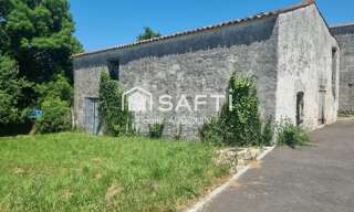 Immeuble  100 m² à vendre à Gibourne (17160)