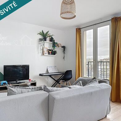 Appartement 5 pièces 183750 €