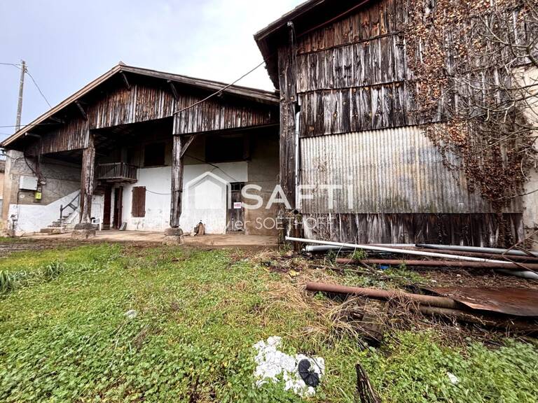 Ensemble immobilier à fort potentiel  3 720 m² de terrain — photo 1
