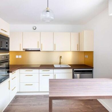 Appartement 4 pièces 210000 €