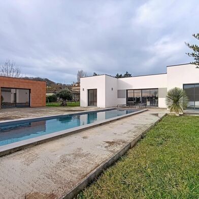 Maison 4 pièces 375000 €