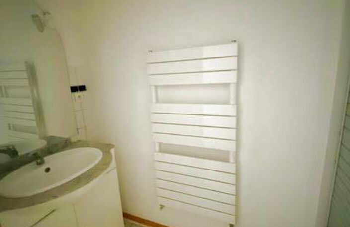 APPARTEMENT F2 - SAINT HIPPOLYTE CENTRE — photo 5