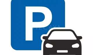 Garage   m² à louer à Antibes (06600)