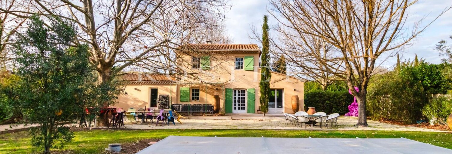 Maison 6 Pièces 120 m² à vendre à L'Isle-sur-la-Sorgue (84800)