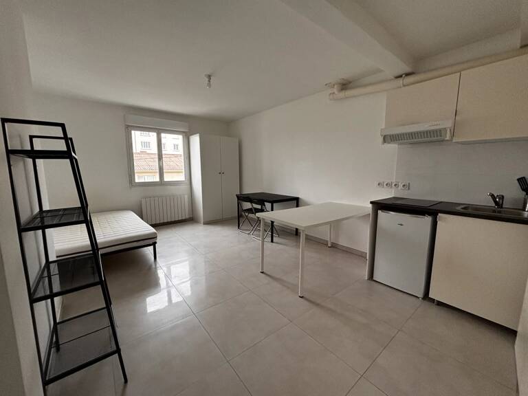 Studio facs meublé TOUT INCLUS DIJON — photo 1