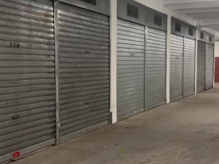 Garage   — photo 1