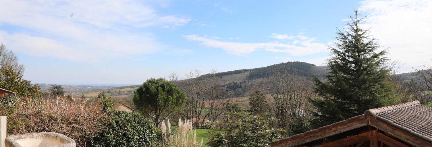 Maison 7 Pièces 147 m² à vendre à La Roche-Vineuse (71960)