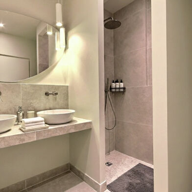 Appartement 3 pièces 594000 €