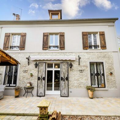 Maison 6 pièces 590000 €