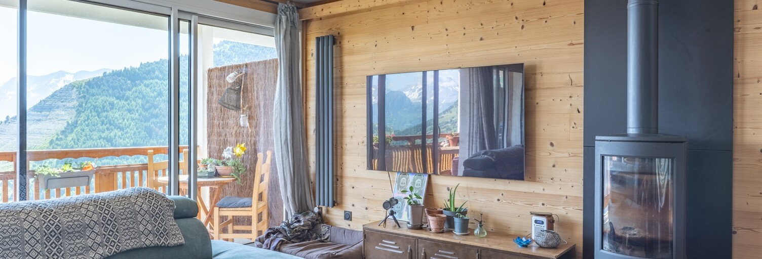 Appartement 6 Pièces 110 m² à vendre à Huez (38750)