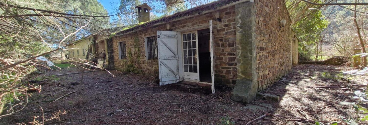 Maison 3 Pièces 66 m² à vendre à Collobrières (83610)