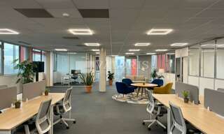 Bureau  517 m² à louer à Caluire-et-Cuire (69300)